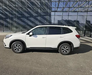 Mietwagen Subaru Forester 2023 in Georgien, mit Benzin-Kraftstoff und 180 PS ➤ Ab 120 GEL pro Tag.