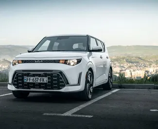 Mietwagen Kia Soul 2023 in Georgien, mit Benzin-Kraftstoff und 190 PS ➤ Ab 95 GEL pro Tag.