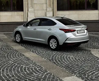 Vermietung Hyundai Accent. Wirtschaft Fahrzeug zur Miete in Kasachstan ✓ Kaution Keine Kaution ✓ Versicherungsoptionen KFZ-HV, Keine Kaution.