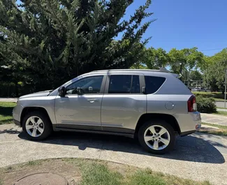 Mietwagen Jeep Compass 2017 in Georgien, mit Benzin-Kraftstoff und 169 PS ➤ Ab 90 GEL pro Tag.