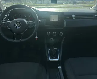 Mietwagen Renault Clio 5 2023 in Montenegro, mit Diesel-Kraftstoff und 75 PS ➤ Ab 35 EUR pro Tag.