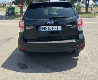 Benzin 2,5L Motor von Subaru Forester 2017 zur Miete in Tiflis.