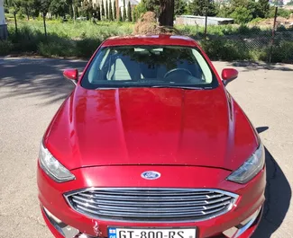Vermietung Ford Fusion Sedan. Komfort Fahrzeug zur Miete in Georgien ✓ Kaution Keine Kaution ✓ Versicherungsoptionen KFZ-HV.