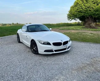 Frontansicht eines Mietwagens BMW Z4 in Durres, Albanien ✓ Auto Nr.16561. ✓ Automatisch TM ✓ 0 Bewertungen.