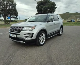 Frontansicht eines Mietwagens Ford Explorer in Tiflis, Georgien ✓ Auto Nr.13667. ✓ Automatisch TM ✓ 0 Bewertungen.