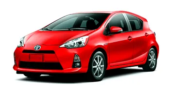 Toyota-Prius-C-2013