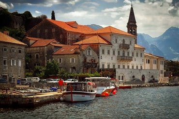 Auto mieten in Perast